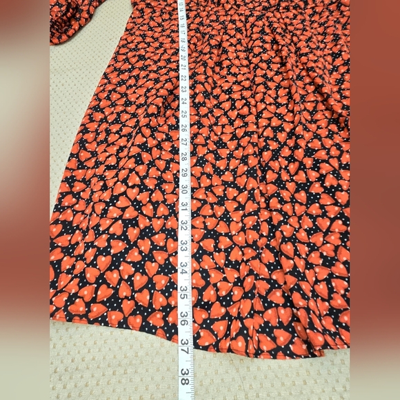 Disney Alice In Wonderland Colleen Atwood Hearts Cold Shoulder Dress Size XL - Picture 5 of 8